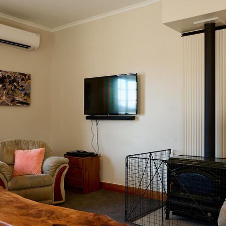 Ludstone Villa - A Charming Family Home Kaikoura Esterno foto